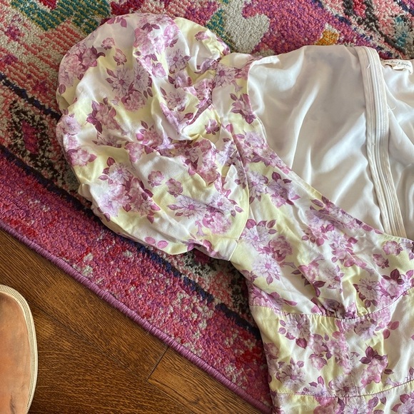 For love and lemons / Atlanta yellow purple puff sleeve floral  Mini Dress M - Picture 4 of 7